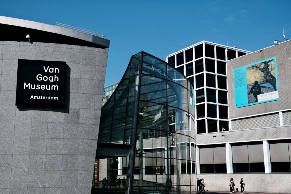 VAN GOGH MUSEUM AMSTERDAM