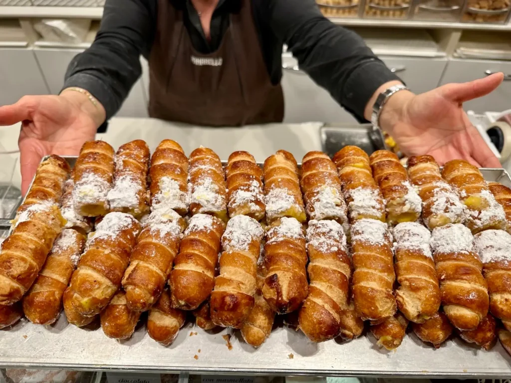 Milan Guided Street Food Walking Tour with Tasting