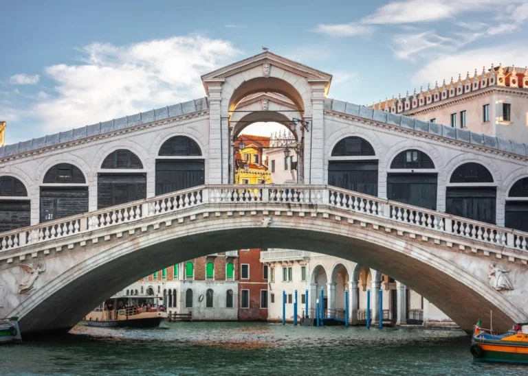 Top 3 Walking Tours of Venice