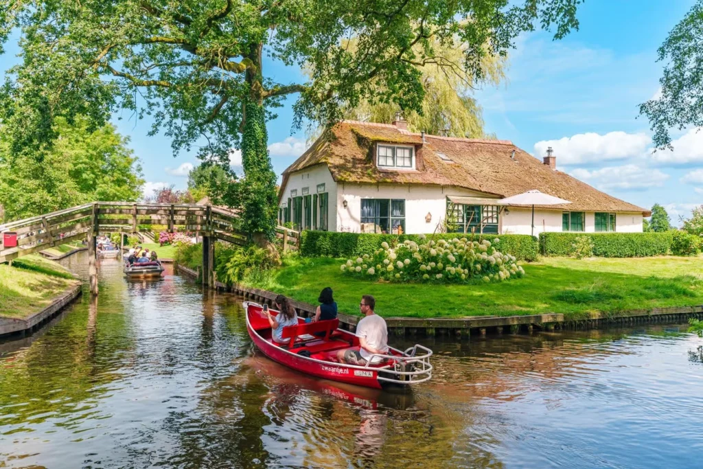 Giethoorn on a Boat Tour