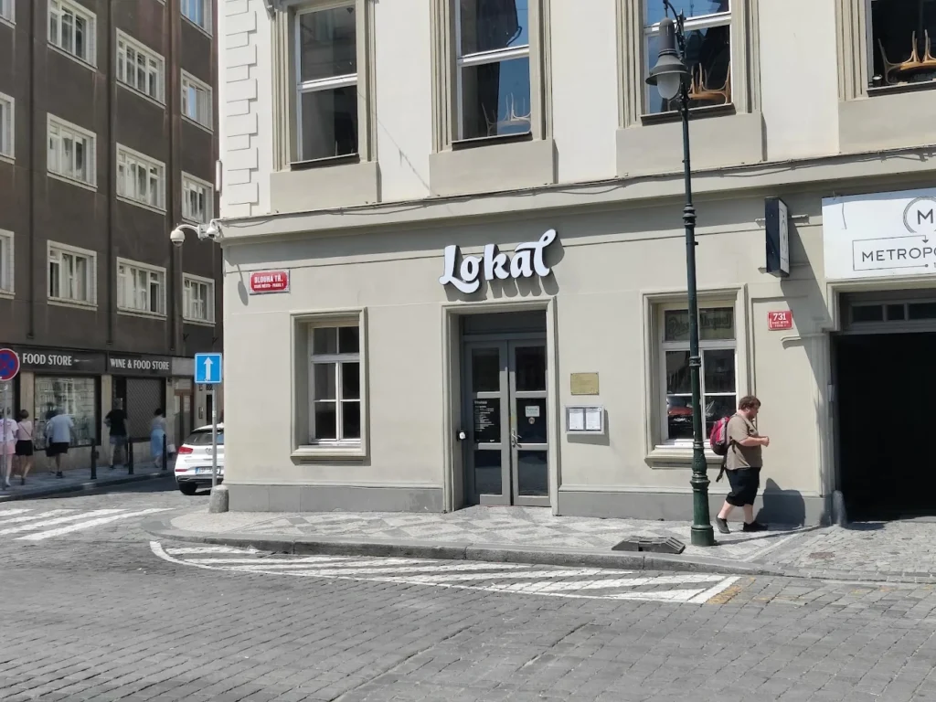 Lokal Dlouhaaa Prague