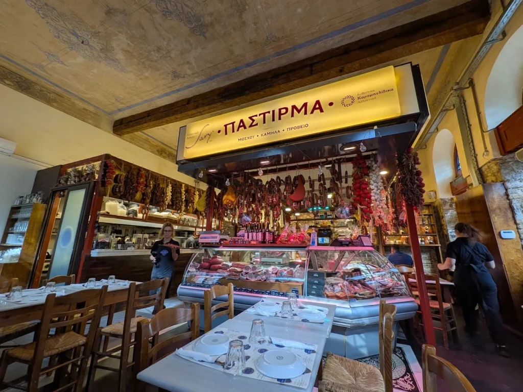 Ta Karamanlidika tou Fani Athens